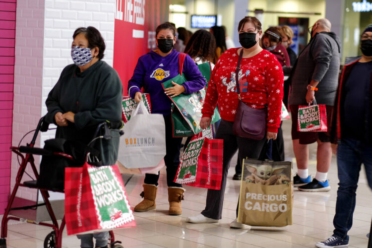 Fri. 8:38 a.m.: Stores kick off Black Friday but pandemic woes linger